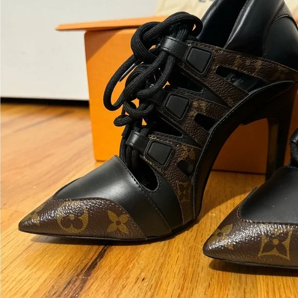 Louis Vuitton Streamline Pump Size 36.5 - Picture 3 of 9